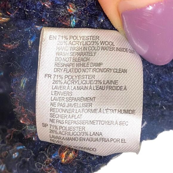 Rd Style Women’s Crew Neck Cropped Sweater - Picture 8 of 11